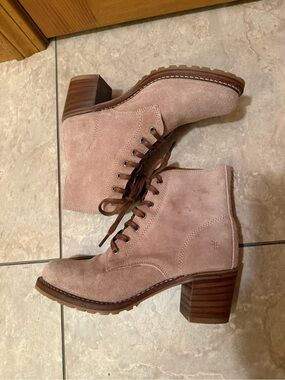 Frye Pink Suede Lace-Up Sabrina Boots 8